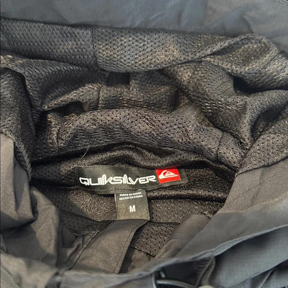 Men’s Quicksilver Water Repellant Windbreaker. Size Med. - Picture 10 of 16